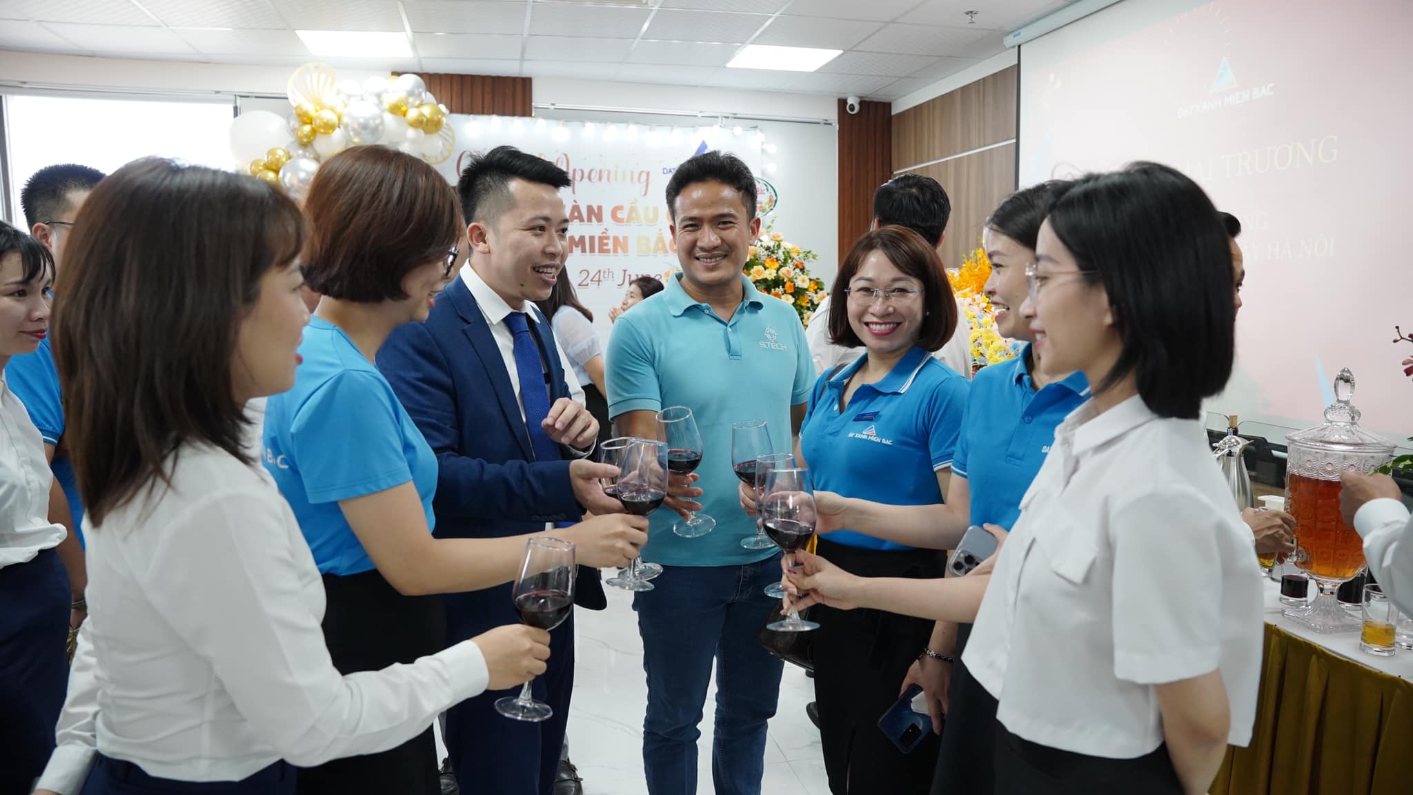 Khai trương VP Cầu Giấy 2022